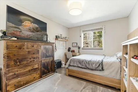 2727 NW Rainbow Court Bend OR 97703