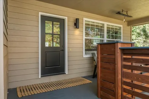 2727 NW Rainbow Court Bend OR 97703