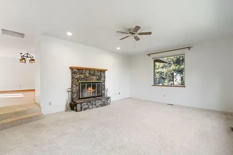 61866 Dobbin Road Bend OR 97702
