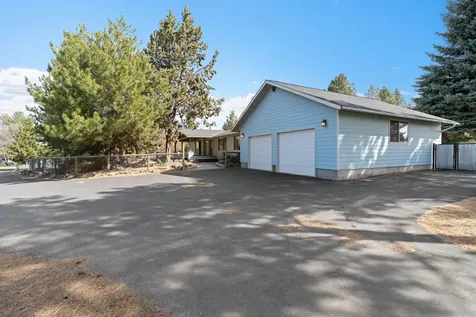 61866 Dobbin Road Bend OR 97702