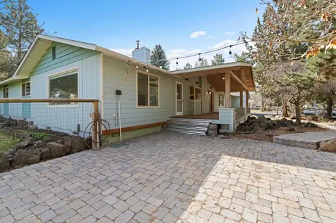 61866 Dobbin Road Bend OR 97702