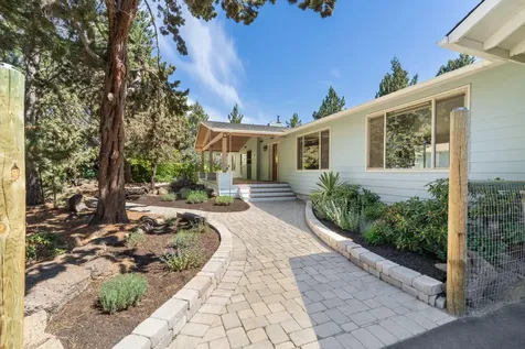 61866 Dobbin Road Bend OR 97702