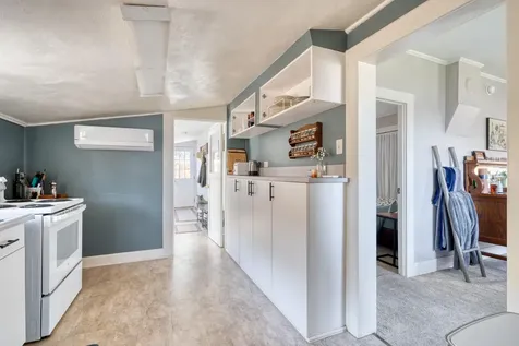 305 SW 9th Street Redmond OR 97756