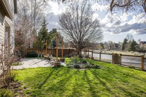 3409 NE Wild Rivers Loop Bend OR 97701