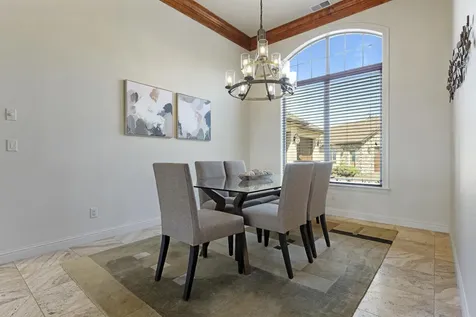 4137 Dry Creek Road Medford OR 97504