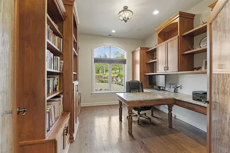4137 Dry Creek Road Medford OR 97504
