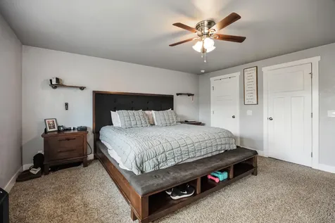 1555 S Columbus Avenue Medford OR 97501
