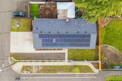 1555 S Columbus Avenue Medford OR 97501