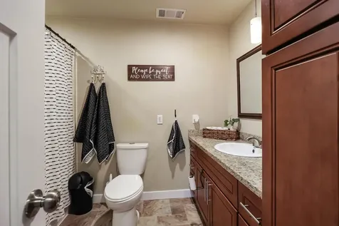 1555 S Columbus Avenue Medford OR 97501