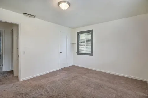 1128 SE Rogue Drive Grants Pass OR 97526