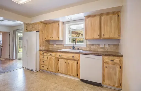 1128 SE Rogue Drive Grants Pass OR 97526