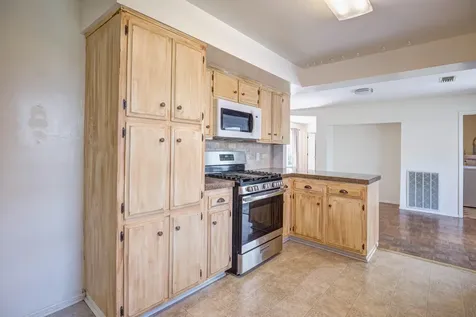 1128 SE Rogue Drive Grants Pass OR 97526