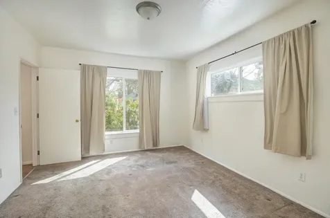 1128 SE Rogue Drive Grants Pass OR 97526