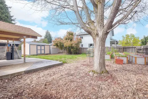 1128 SE Rogue Drive Grants Pass OR 97526