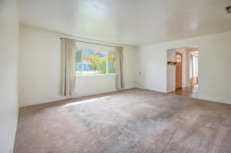 1128 SE Rogue Drive Grants Pass OR 97526