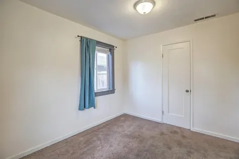 1128 SE Rogue Drive Grants Pass OR 97526