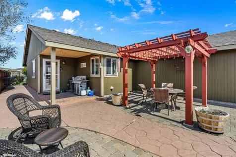 1144 NW Spruce Avenue Redmond OR 97756