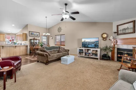 1144 NW Spruce Avenue Redmond OR 97756