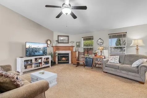 1144 NW Spruce Avenue Redmond OR 97756