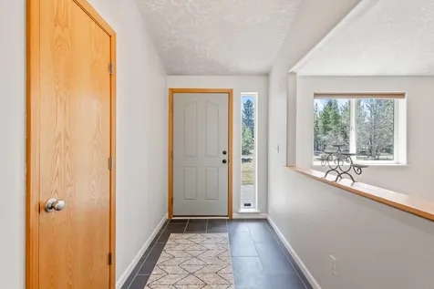 15958 Sparks Drive La Pine OR 97739