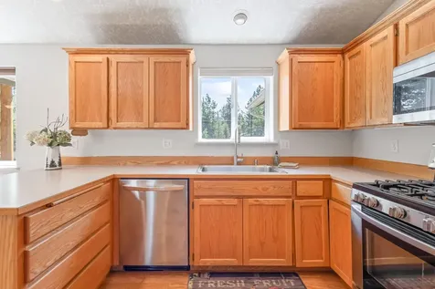 15958 Sparks Drive La Pine OR 97739