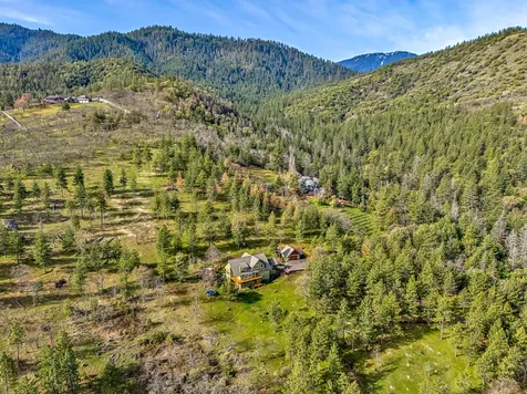 2208 Lupine Drive Ashland OR 97520