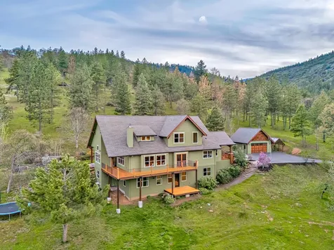 2208 Lupine Drive Ashland OR 97520