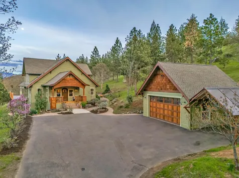 2208 Lupine Drive Ashland OR 97520