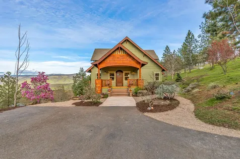 2208 Lupine Drive Ashland OR 97520