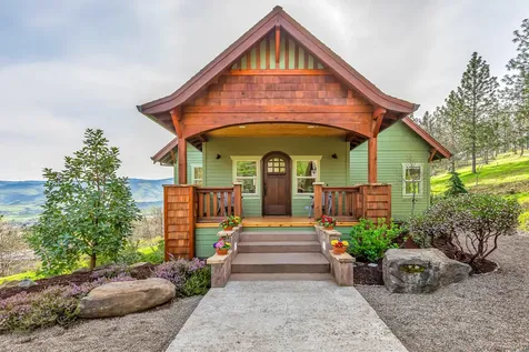 2208 Lupine Drive Ashland OR 97520