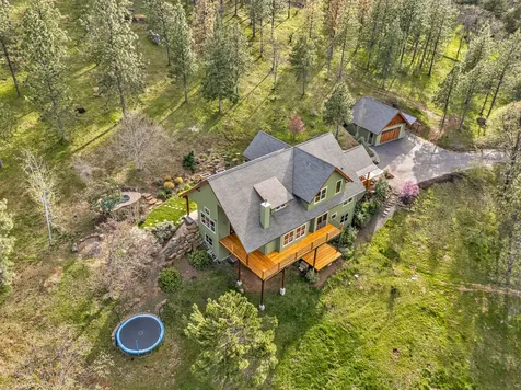 2208 Lupine Drive Ashland OR 97520