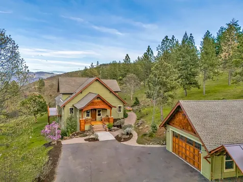2208 Lupine Drive Ashland OR 97520