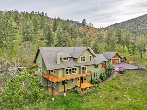 2208 Lupine Drive Ashland OR 97520