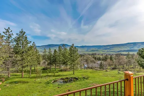 2208 Lupine Drive Ashland OR 97520