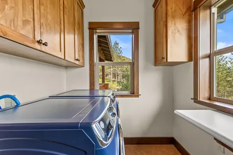 2208 Lupine Drive Ashland OR 97520