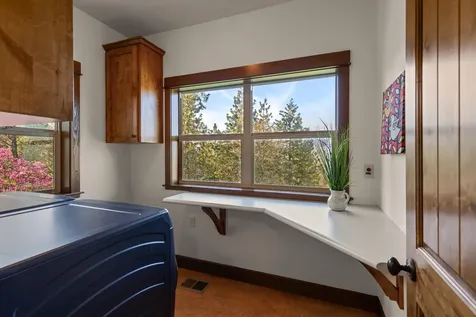 2208 Lupine Drive Ashland OR 97520