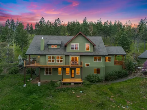 2208 Lupine Drive Ashland OR 97520
