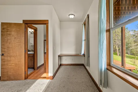 2208 Lupine Drive Ashland OR 97520