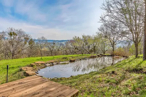 2208 Lupine Drive Ashland OR 97520