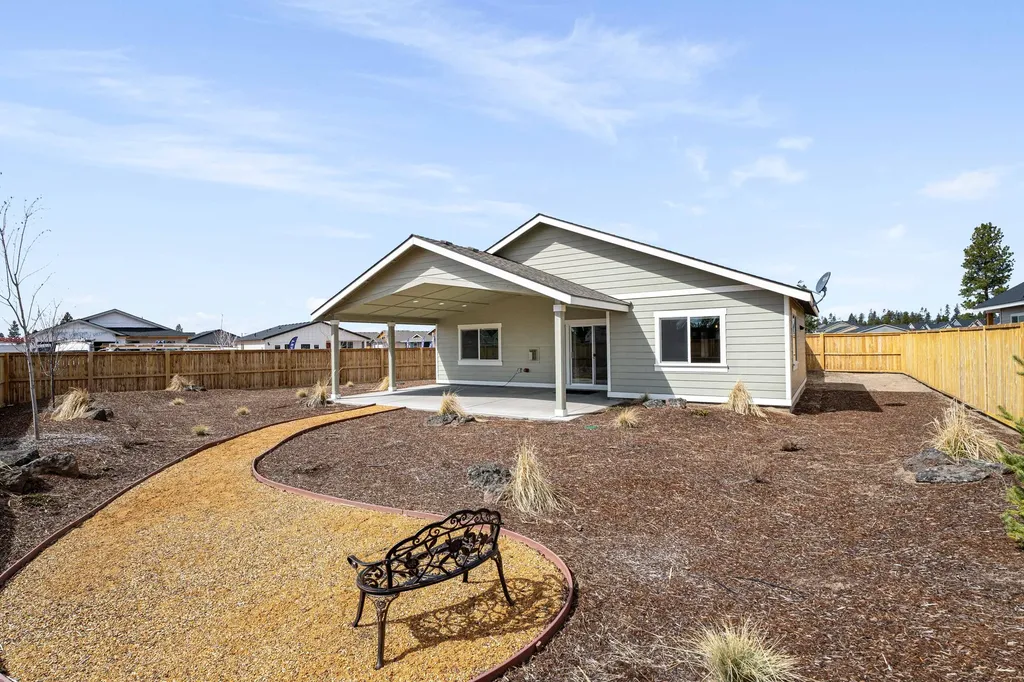 51780 Morning Pine Drive La Pine OR 97739