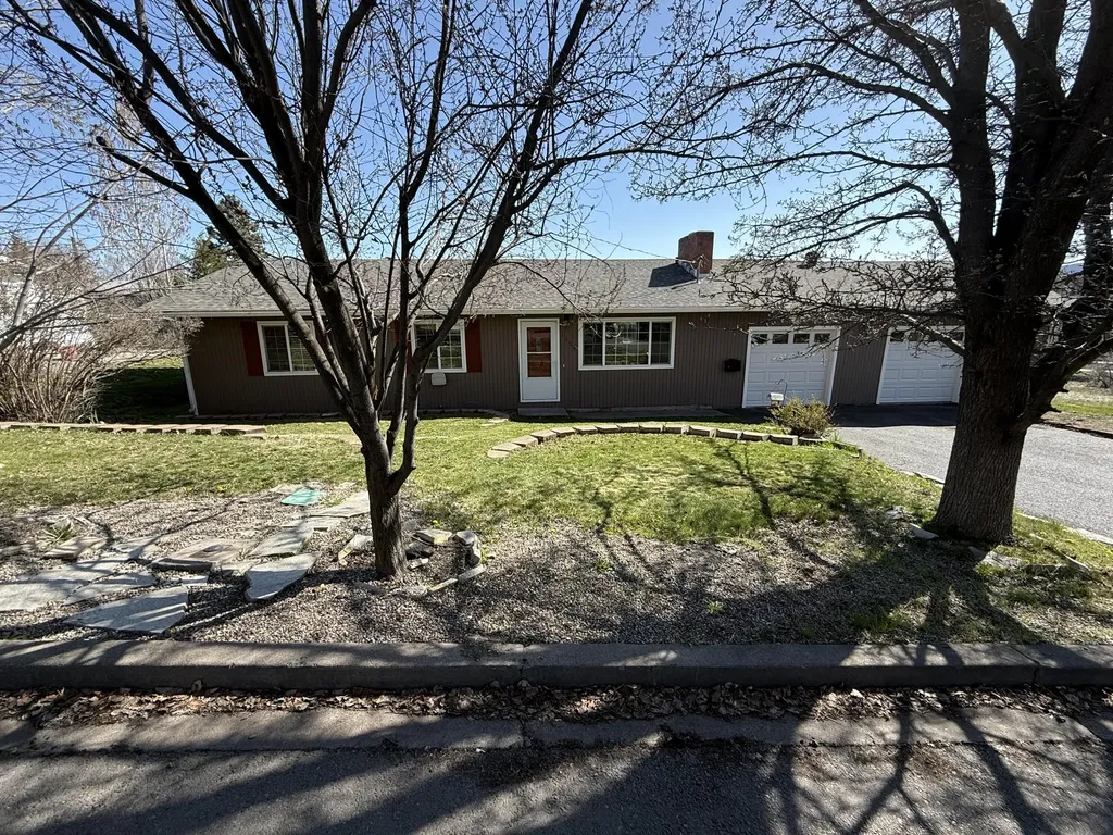 1804 Birch Street Klamath Falls OR 97601
