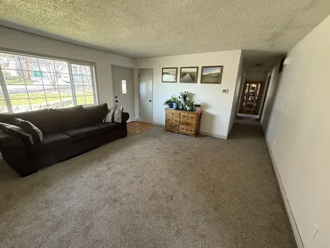 1804 Birch Street Klamath Falls OR 97601