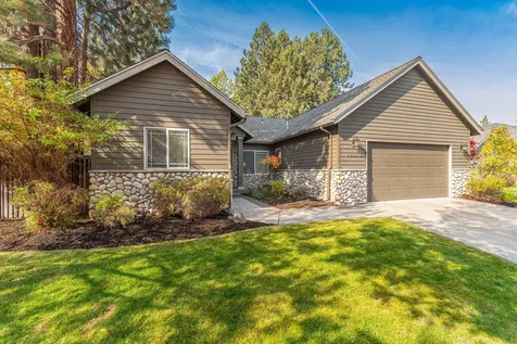 19858 Powers Road Bend OR 97702