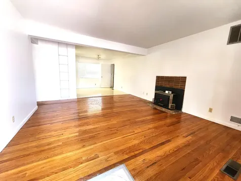180 Dahlia Street Klamath Falls OR 97601