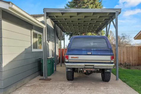 4750 Onyx Avenue Klamath Falls OR 97603
