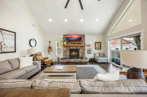 970 Shafer Lane Medford OR 97501