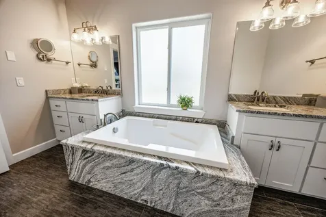 970 Shafer Lane Medford OR 97501