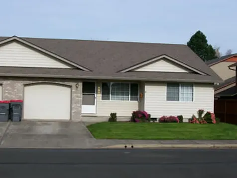 1519 SW Harbor Drive Mcminnville OR 97128