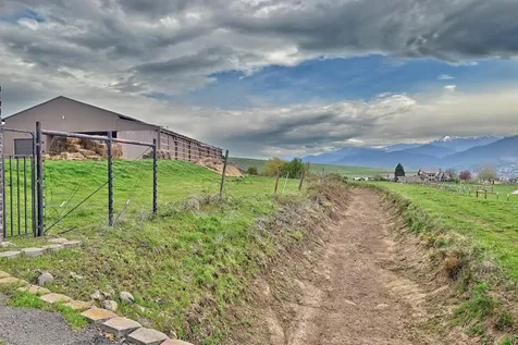 1620 Butler Creek Road Ashland OR 97520