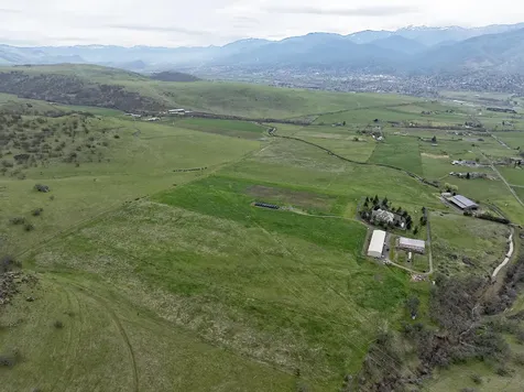 1620 Butler Creek Road Ashland OR 97520